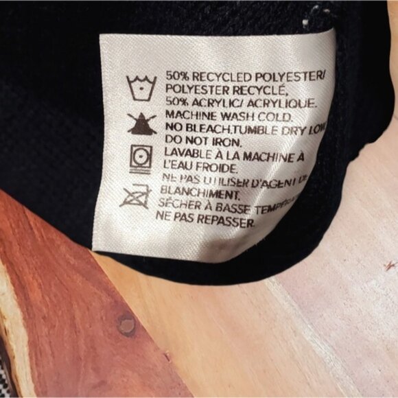 Vintage BULA Ski Resort Navy/White/Red Knit Mountain Beanie Pom Pom Hat - Picture 8 of 9